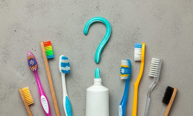 8 Things to Check While Buying the Perfect Toothbrush!